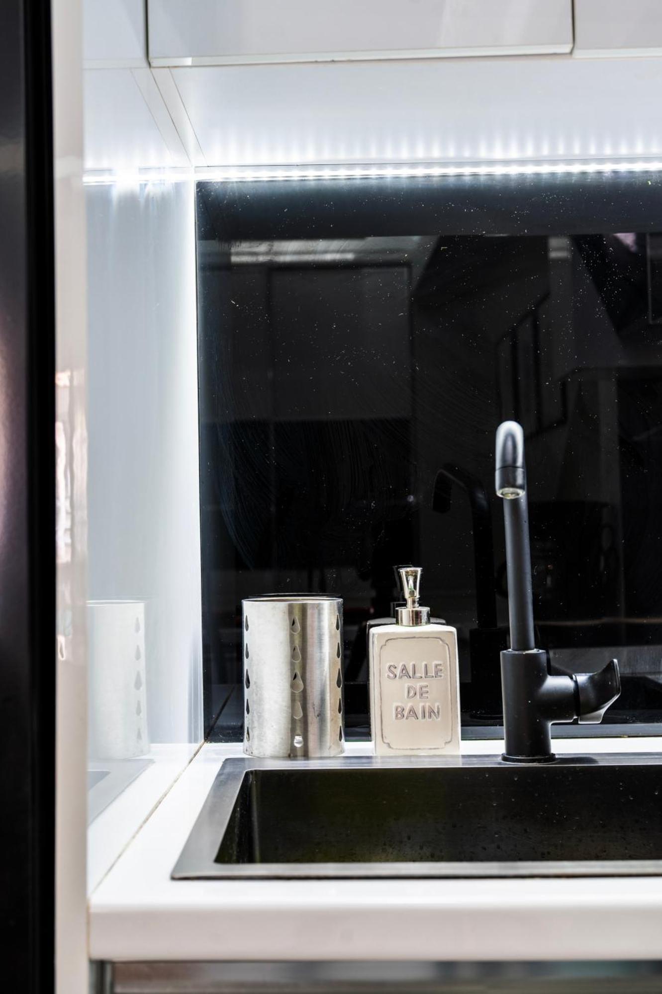Luxury Studio In Athens City Center Extérieur photo